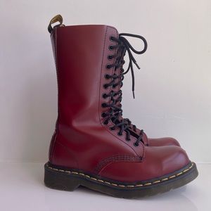 Dr. Martens 14 hole eyelet boots in Cherry Red